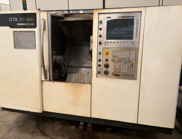 Foto: CENTRO DE TORNEAMENTO DMG CTX-310 ECOLINE -COM FERRAMENTAS ACIONADAS /ANO 2008