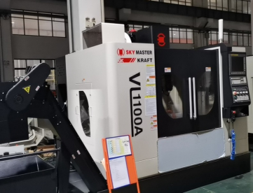 Foto: CENTRO DE USINAGEM VERTICAL GK KRAFT -  MODELO VL1100A -  X1100MM - Y600MM -  Z600MM - NOVA