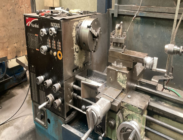 Foto: TORNO MECÂNICO NARDINI ND325 - 660MM X 2200MM
