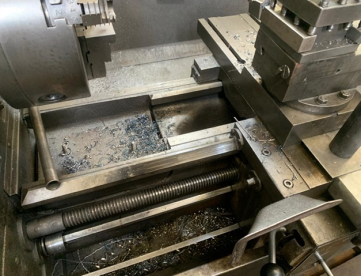 Foto: TORNO MECÂNICO NARDINI NODUS 250 -1500MM X 500MM - ANO 2004