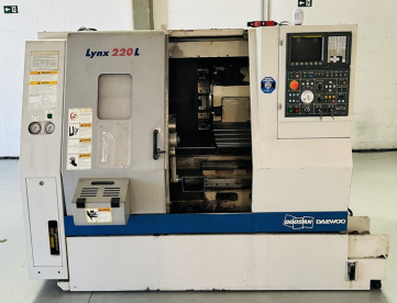 Foto: CENTRO DE TORNEAMENTO - DOOSAN - LYNX 220L - ANO 2005