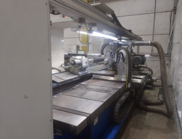 Foto: RETIFICA CILINDRICA PARA EIXOS E MANGAS E ROLOS PARA REVESTIMENTOS-3000 X 400 MM - MARCA ROSSINI -MODELO RETIFICA 200 CNC -ANO 2016