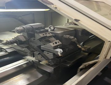 Foto: TORNO CNC CENTUR 30D -1000 X 430MM -SIEMENS  - ANO 2011