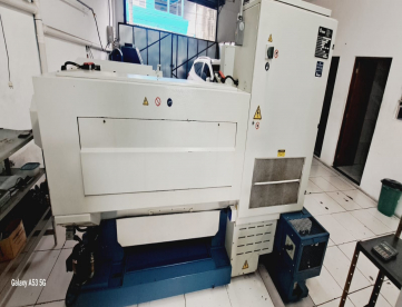 Foto: TORNO CNC - ROMI - CENTUR 30D - ANO 2013 - 430 x 1000 MM - COMANDO CNC SIEMENS - PLACA HIDRÁULICA