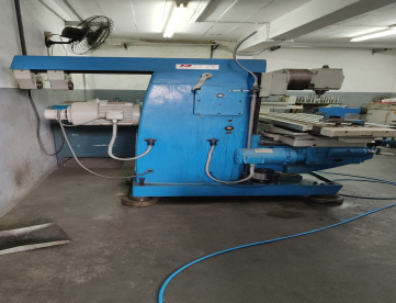Foto: FRESADORA UNIVERSAL ROMI U-30
