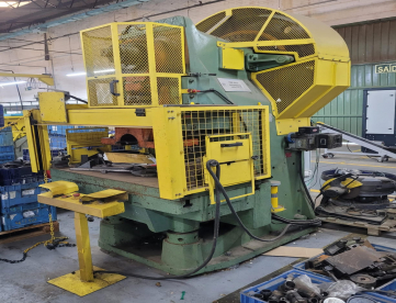 Foto: PRENSA EXCENTRICA JUNDIAI 85 TONS - ADAPTADA A NR12