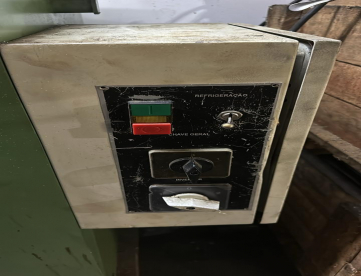 Foto: LAMINADORA DE ROSCAS TRIFEM - MODELO 15/30 - CAPACIDADE 15 TONS