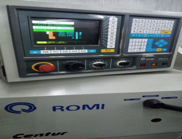 Foto: TORNO CNC ROMI CENTUR 30S - 400MM X 1000MM