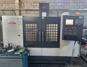 Foto: CENTRO DE USINAGEM VERTICAL FEELER - FVP-1000 - 1000 X 520 X 520MM - ANO 2009
