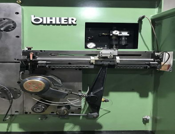 Foto: PRENSA DOBRADEIRA PRA ESTAMPAGEM E CONFORMAÇÃO BIHLER -MODELO GRM80 -1984 BIHLER GRM80- ANO 1984