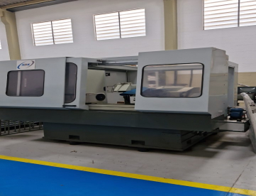 Foto: RETIFICA CILINDRICA CNC -MARCA SDS - MODELO RCSDS 400 PE -SERIE RPC -MAQUINA SEM O COMANDO -400 X 290 X 620 -ANO 2025