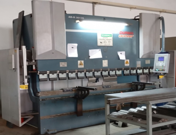 Foto: DOBRADEIRA CNC - DURMA - MODELO AD 30135 - ANO 2013 - 135 TON x 3200 MM
