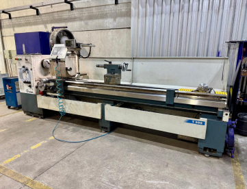 Foto: TORNO MECÂNICO - ROMI - T500 - ANO 2020 - 660 x 3250 MM