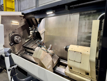 Foto: CENTRO DE TORNEAMENTO - DMG MORI - NLX 3000/3000 - ANO 2021 - COM EIXO Y e FERRAMENTAS ACIONADAS