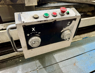 Foto: TORNO CNC - TRAVIS - TR4 - ANO 2005 - 840 x 3.000 MM