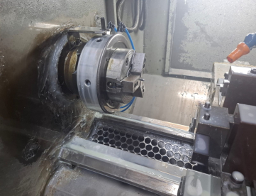 Foto: TORNO CNC TIPO GANG -ROMI CENTUR 20RV-