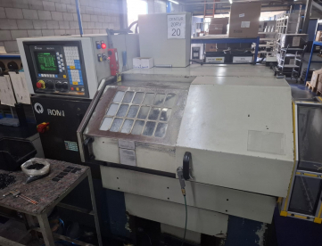 Foto: TORNO CNC TIPO GANG -ROMI CENTUR 20RV-