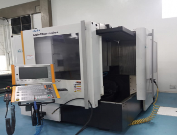 Foto: CENTRO DE USINAGEM 5 EIXOS - MIKRON - HEM 500 - ANO 2013 - 500 x 450 x 400 MM - 12.000 RPM