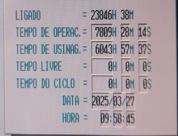 Foto: CENTRO DE FURAÇÃO E ROSQUEAMENTO ROMI - VTC 510 - COMANDO FANUC - 510 X 350 X 300MM - ANO 2010