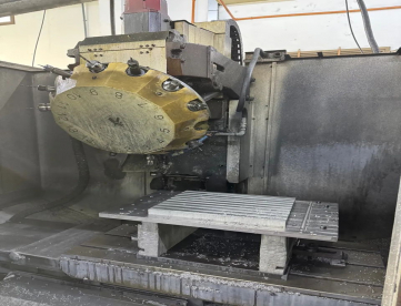 Foto: CENTRO DE USINAGEM VERTICAL - FANUC - ROBODRILL Alpha T14i - ANO 2007 - 700 x 500 x 330 MM - 24.000 RPM
