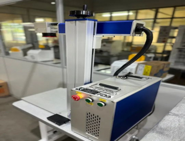 Foto: MÁQUINA DE GRAVAÇÃO A LASER - FDA - 50W