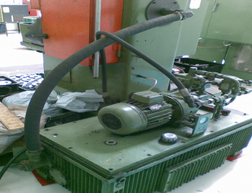 Foto: BRUNIDORA VERTICAL MARCA : GEHRING - MODELO : KS 250-100