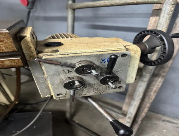 Foto: FRESADORA FERRAMENTARIA - MILLMASTER