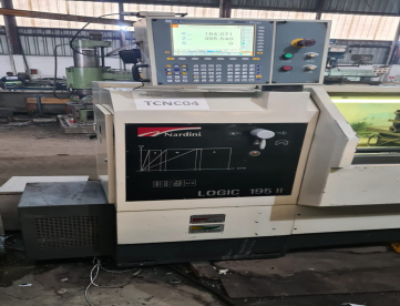 Foto: TORNO CNC NARDINI LOGIC 195 II  400MM X 1000MM