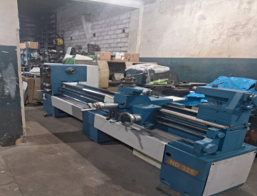 Foto: TORNO MECÂNICO - NARDINI - ND325 - 650 x 2200 MM