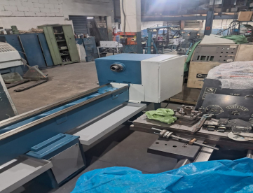 Foto: TORNO MECÂNICO - NARDINI - ND325 - 650 x 2200 MM