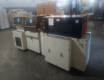 Foto: MÁQUINA DE SELAGEM E CORTE TIPO "L" AUTOMÁTICA MOD. FL-5545TBD ANO 2010