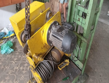 Foto: TALHA ELÉTRICA ROVELA DE CABO DE AÇO C/ TROLLEI MOTORIZADO 2T