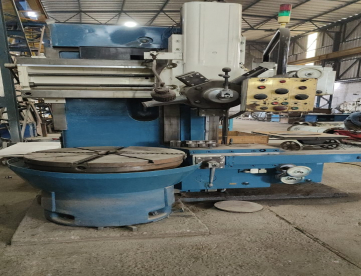 Foto: TORNO VERTICAL STANKOIMPORT 1510 ANO 1980