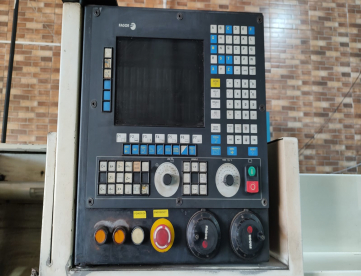 Foto: TORNO CNC - STRONG - STC 225 - ANO 2011 - 450 x 1000 MM