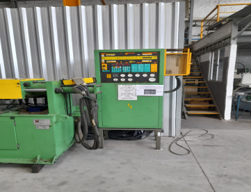 Foto: INJETORA DE PLÁSTICOS - ORIENTE - IHP 140/250 - COM INVERSOR DE FREQUÊNCIA