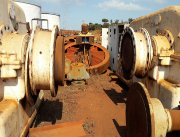 Foto: REDUTORES HUMBOLDT - 450KW A 1800 RPM - REDUÇÃO 1:88,8 COM ACOPLAMENTO DE SAIDA