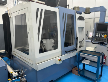 Foto: AFIADORA  CNC - ANCA - TGX- ANO 2000 - 5º EIXO - JA COM SOFTWARE RN 32 - MÁQUINA MUITO CONSERVADA