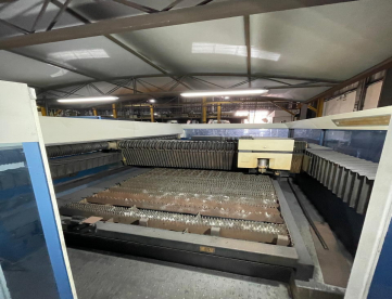 Foto: LASER TRUMPF - L20 3030 - ANO 2010 - 1500 X 3000