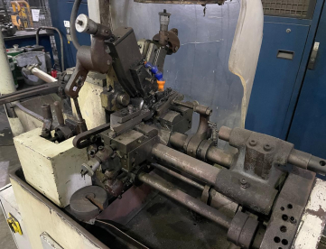 Foto: TORNO AUTOMÁTICO - TAUNOS - A25