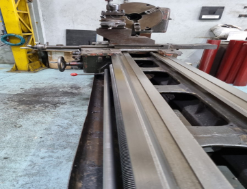 Foto: TORNO MECÂNICO - ROMI - MCD - 840MM X 3000MM
