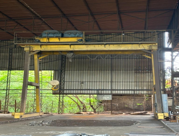 Foto: PÓRTICO COM VÃO DE 7 MTS ELEVAÇÃO DE 8 MTS - CAPACIDADE DE 50 TONELADAS - COM 45 MTS DE TRILHOS CADA LADOS