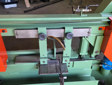Foto: SERRA DE FITA HORIZONTAL FRANHO F500