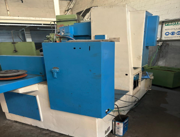 Foto: RETIFICA PLANA - FAVRETTO (ITALIA) - MODELO TB130 - 1300 x 500 mm