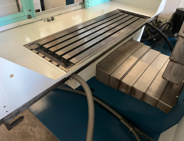 Foto: FRESADORA CNC - TOM - A2 5T - 820 X500 X 310MM - HEIDENHAIM