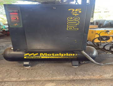 Foto: COMPRESSOR PARAFUSO - METALPLAN - ROTOR PLUS 25HP - ANO 2011