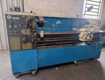 Foto: TORNO MECÂNICO - ROMI - MAXII 520 - 520 x 1500 MM