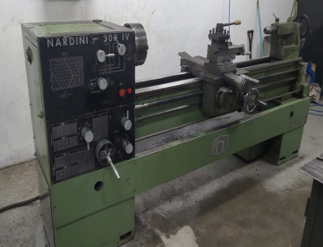Foto: TORNO MECÂNICO - NARDINI - MODELO 300 IV - 550 x 1500MM
