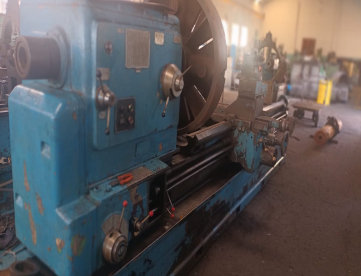 Foto: TORNO MECÂNICO - ROMI - MKD - 1000MM X 3000MM