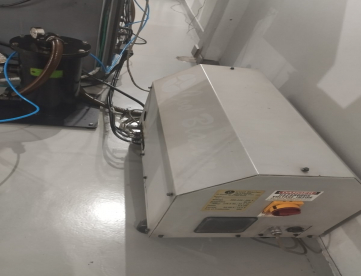 Foto: BOMBA DE ALTA PRESSÃO PARA TORNOS DE CABEÇOTE MOVEL - COOL BLASTER SYSTENS
