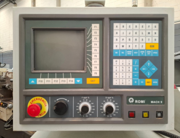 Foto: TORNO CNC ROMI - CENTUR 30D - 430MM X 1000MM - ANO 2001